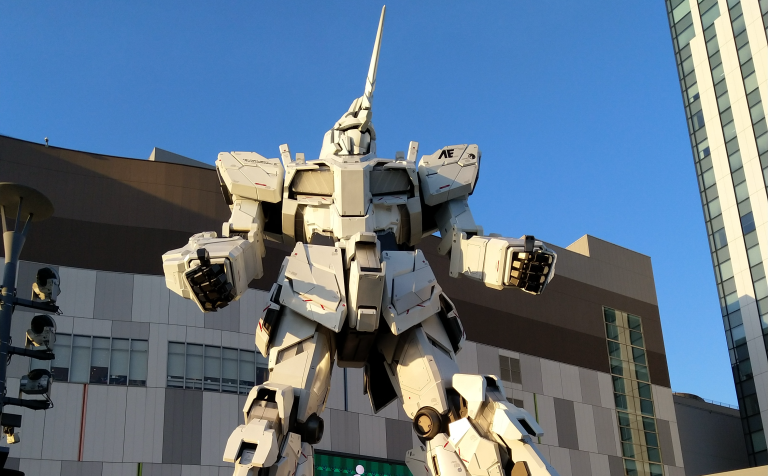 Visiting the Life-Size RX-0 Unicorn Gundam Statue at Odaiba